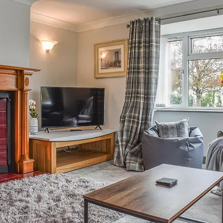 Holiday home Brookside House