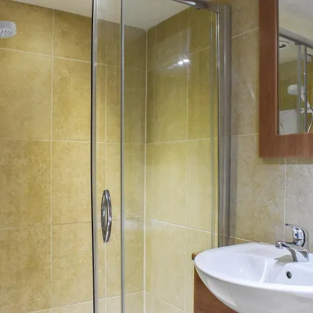 Brookside House * Pickering