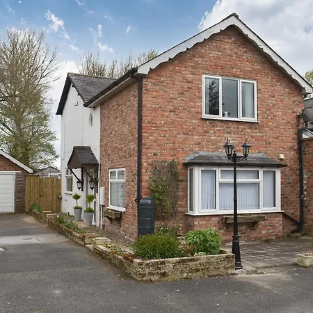 Brookside House
